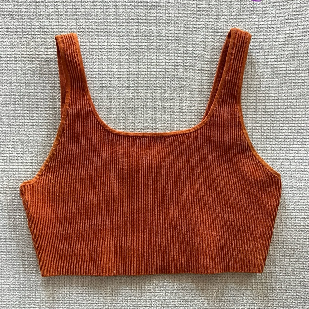 Aritzia Orange Ribbed Women's Crop Top